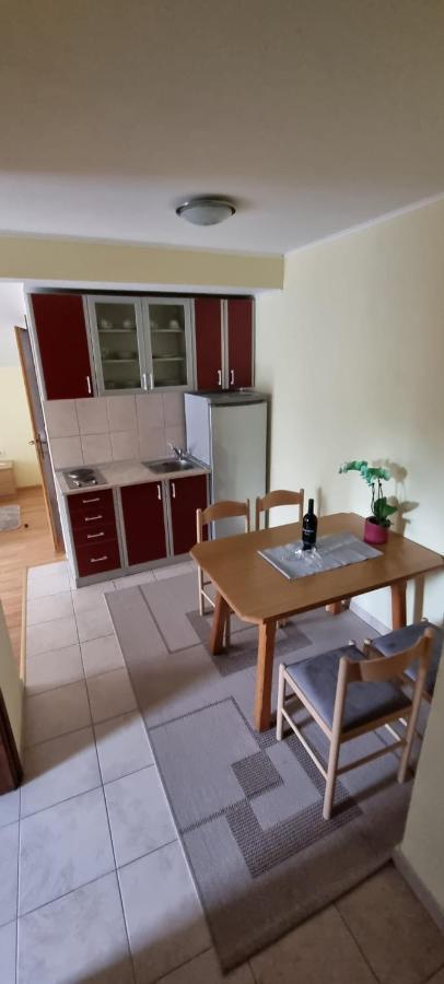 Apartmani Italo บีโอกราดนาโมรู ภายนอก รูปภาพ